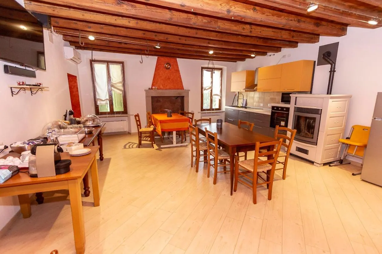 La Colomba B&B Castellaro  Castellaro (Lombardy)