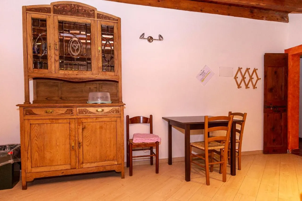 Nocleg ze śniadaniem La Colomba B&B Castellaro  Włochy