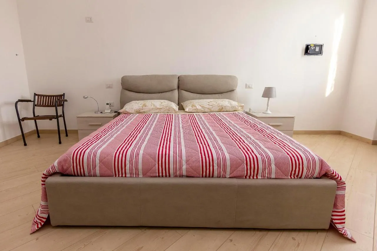 La Colomba B&B Castellaro  0*, Castellaro (Lombardy)